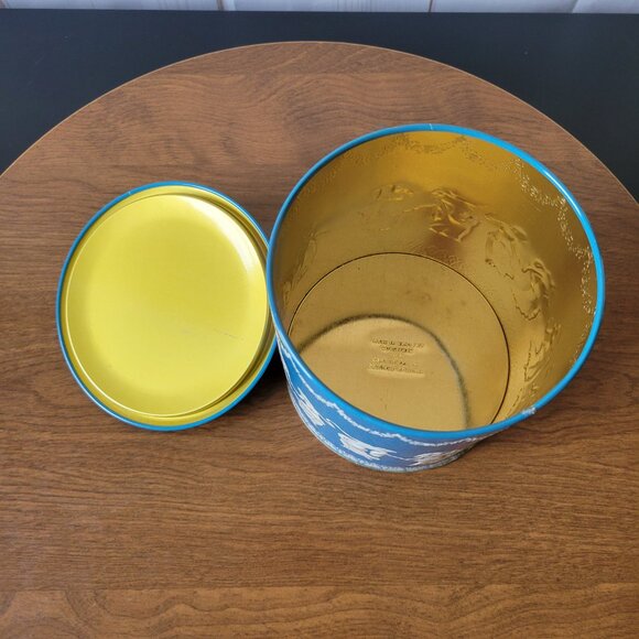 Vintage 1950’s Round Blue/Ivory Tin Canister, Made in England, Greek Goddess - Picture 4 of 6